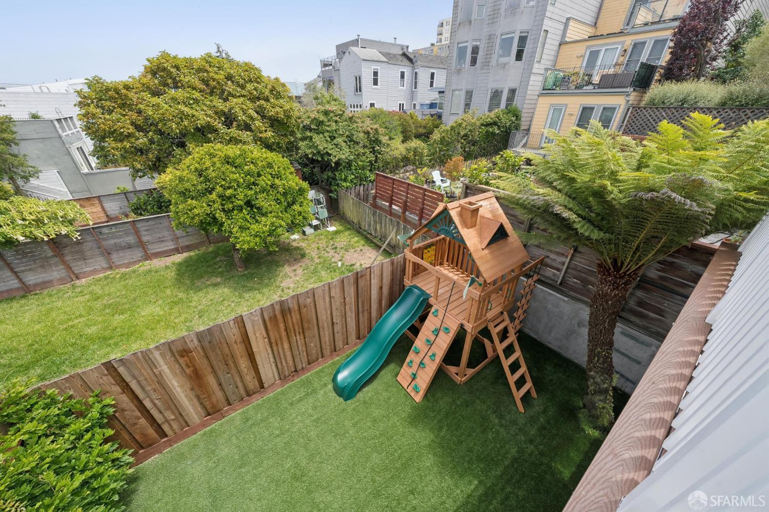 1621 Castro Street