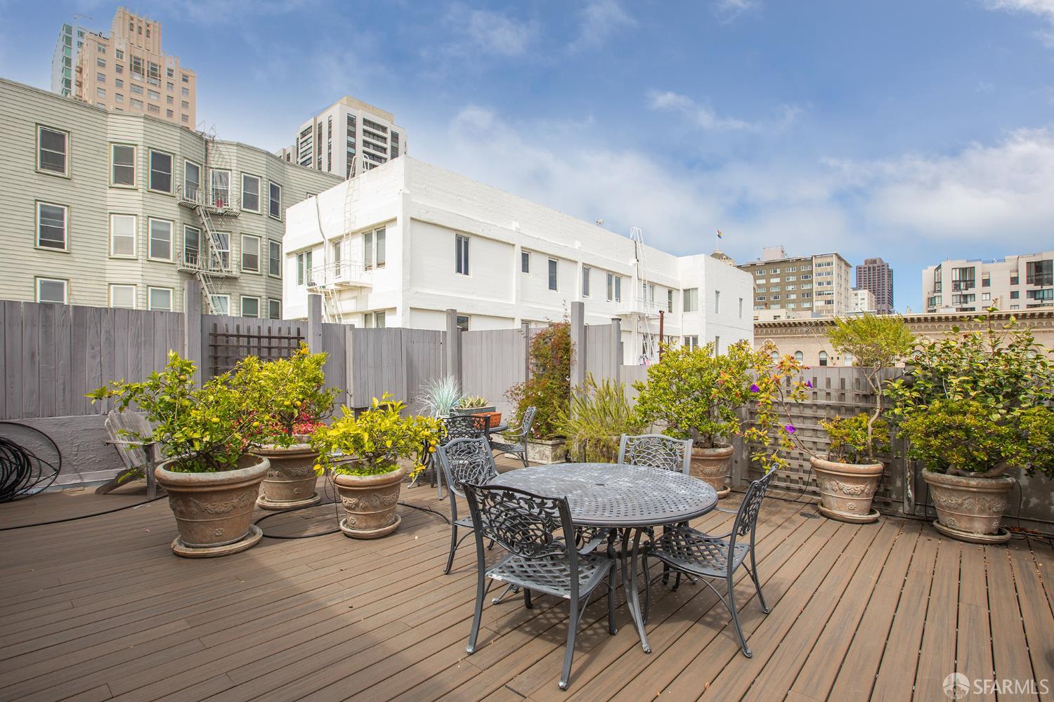 1030 Bush Street # 3