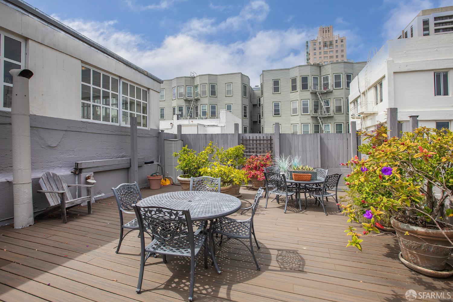 1030 Bush Street # 3