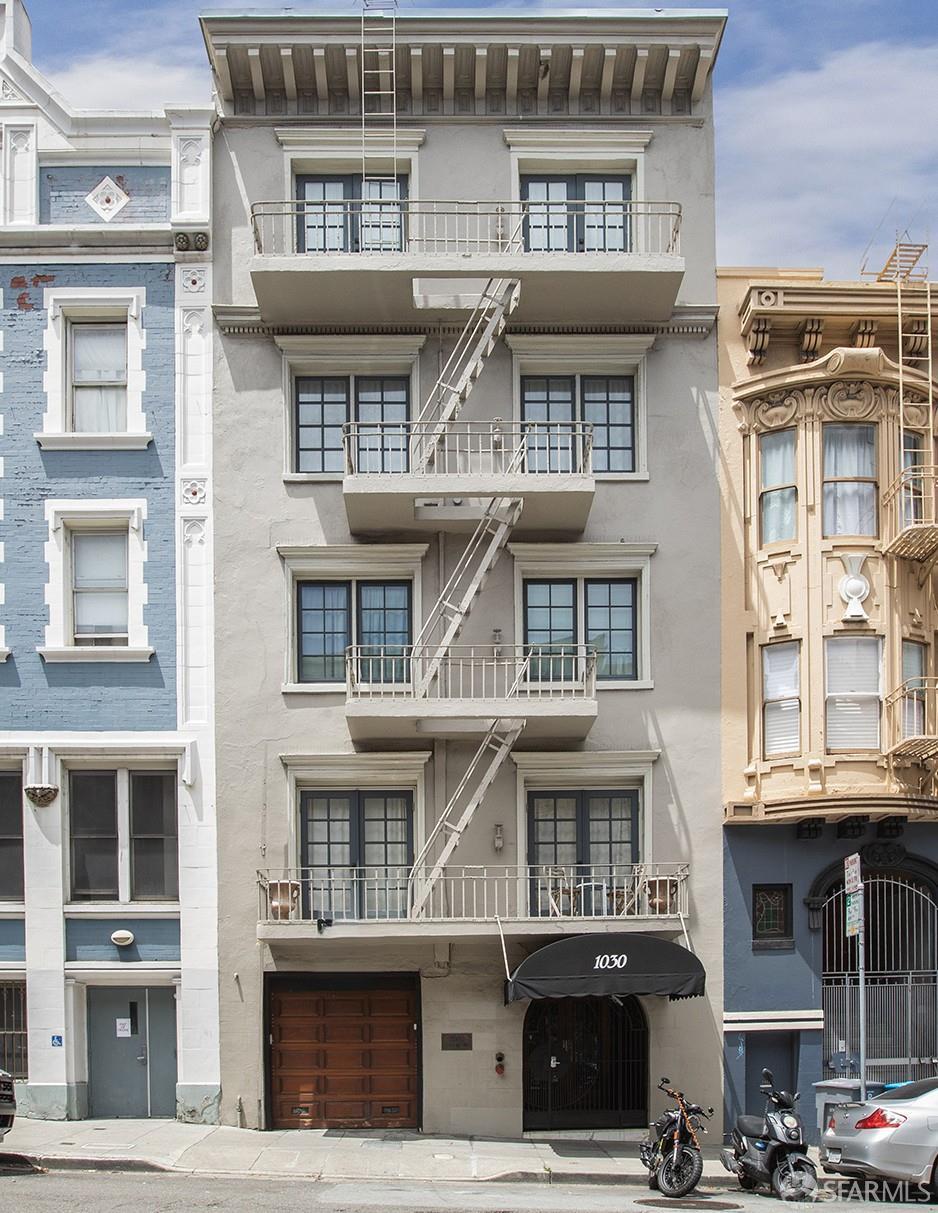 1030 Bush Street # 3