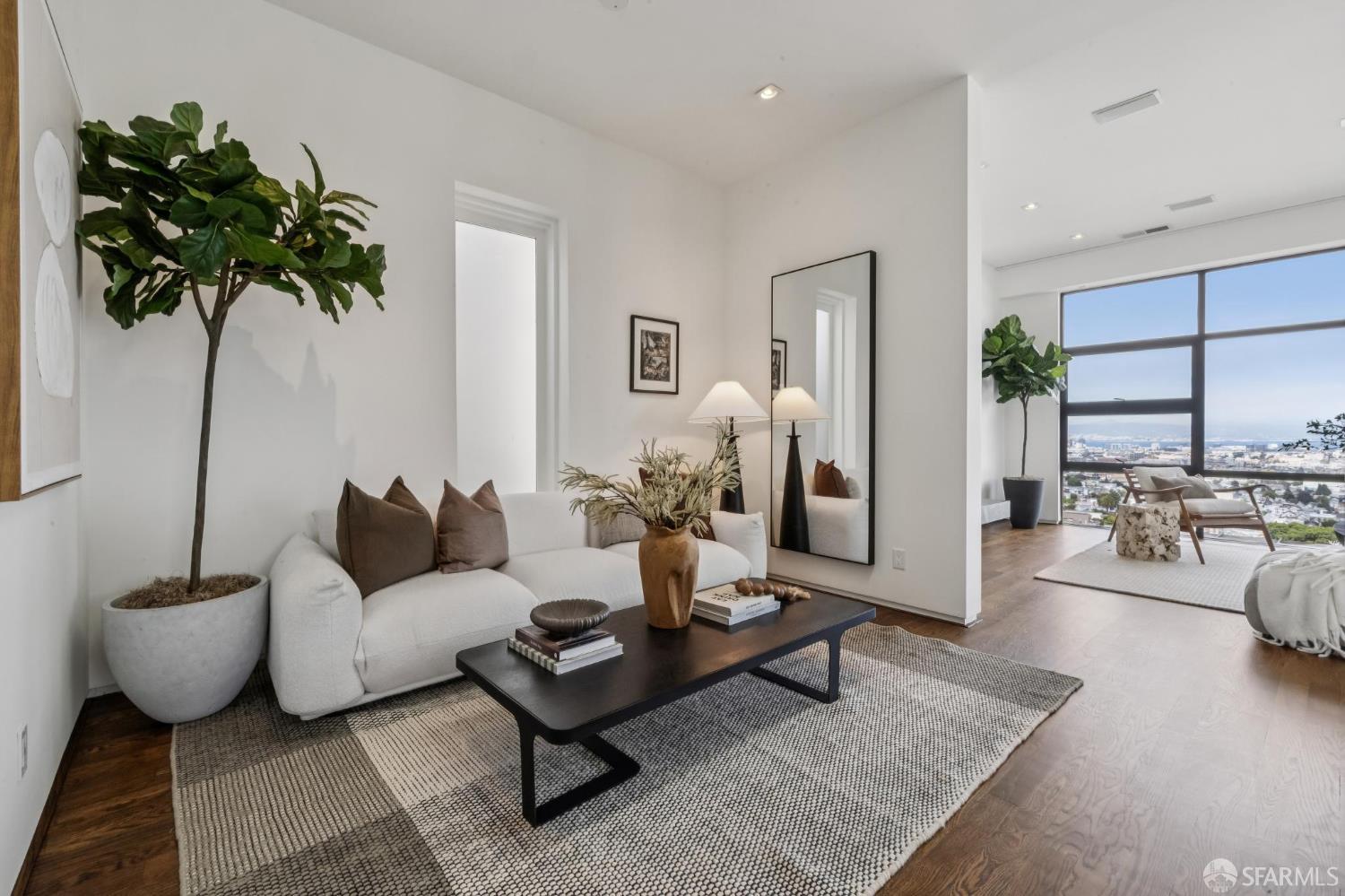 10 Deming Street