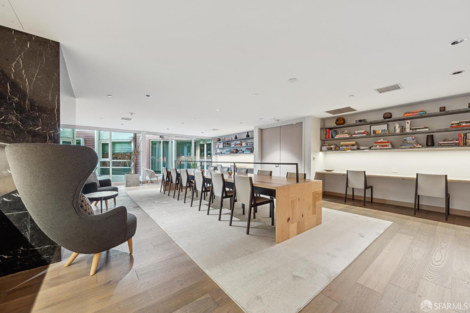 1000 3rd Street # 812