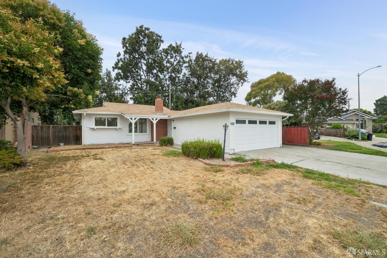 35392 Roca Drive