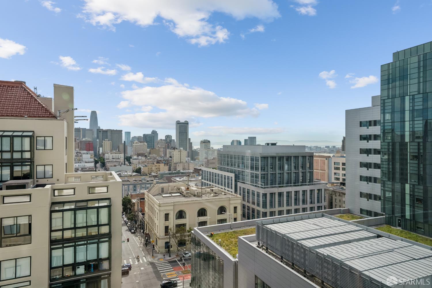 1 Daniel Burnham Court # 912