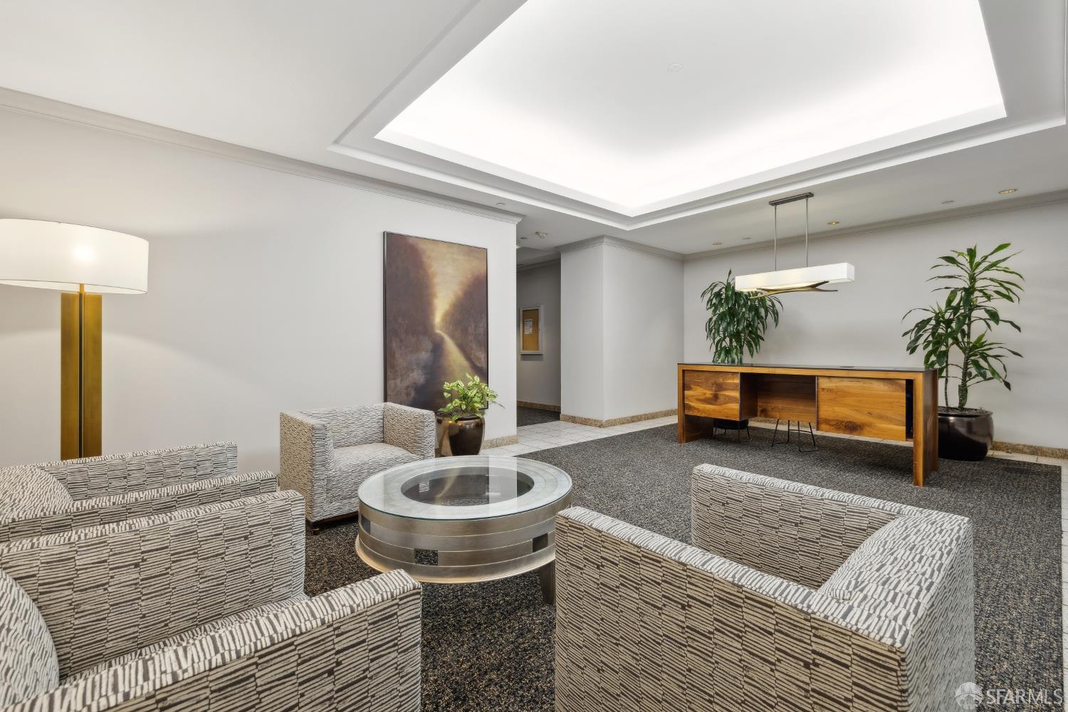 1 Daniel Burnham Court # 912