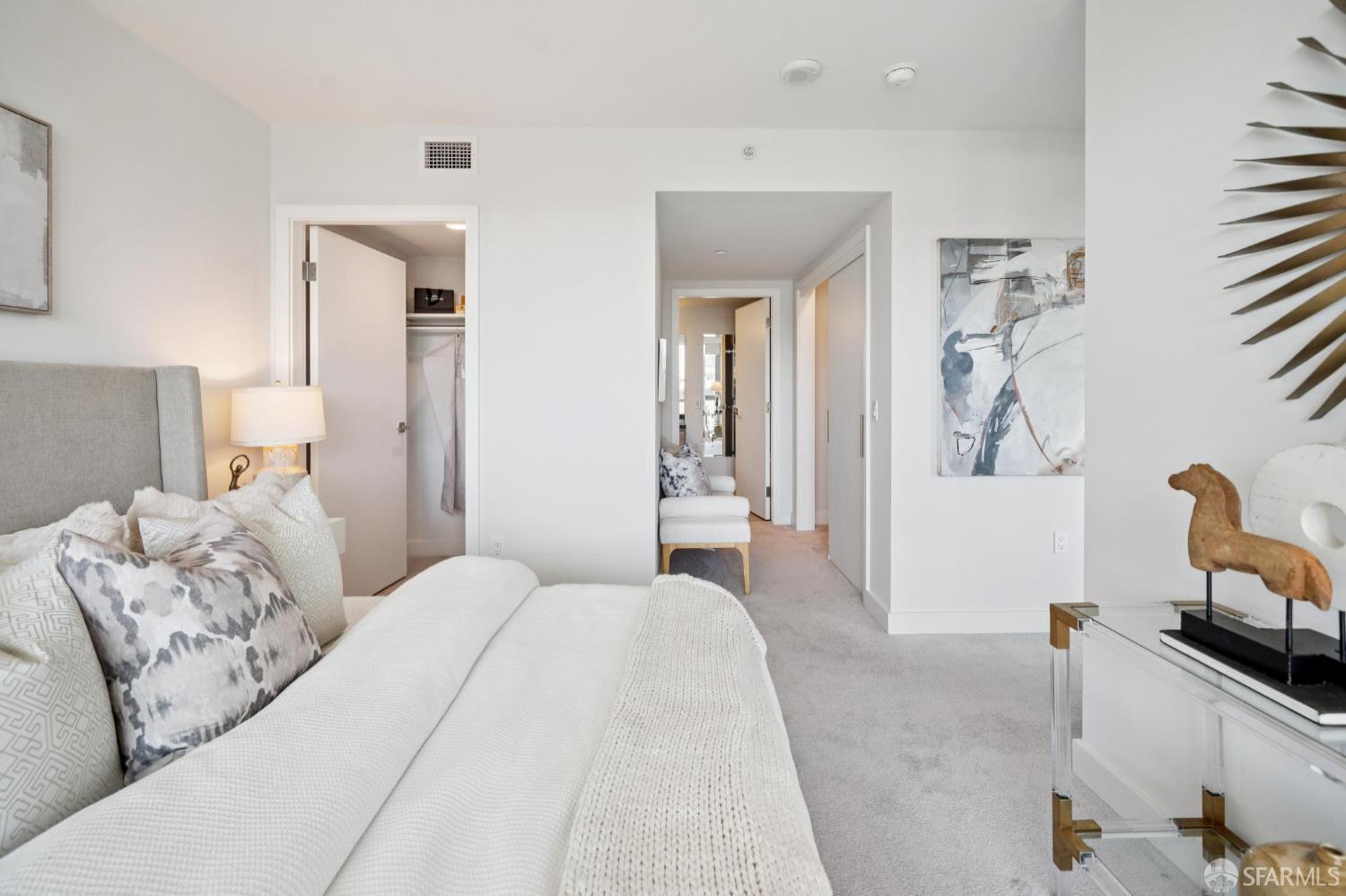 708 Long Bridge Street # 611