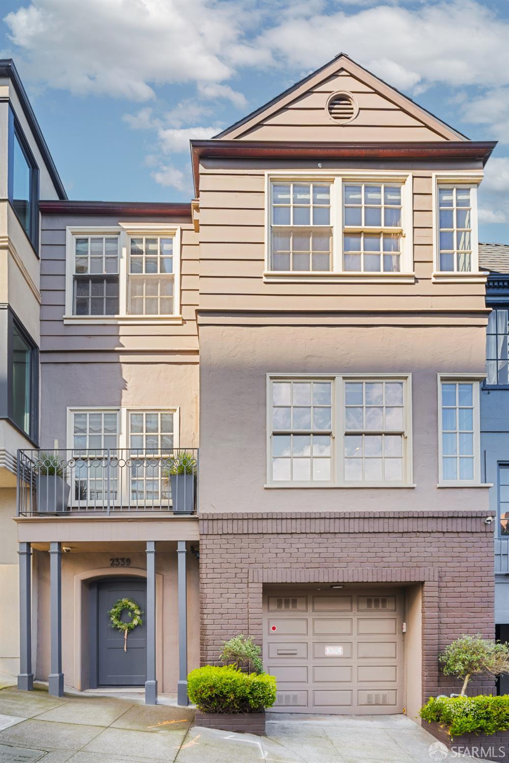 2339 Laguna Street