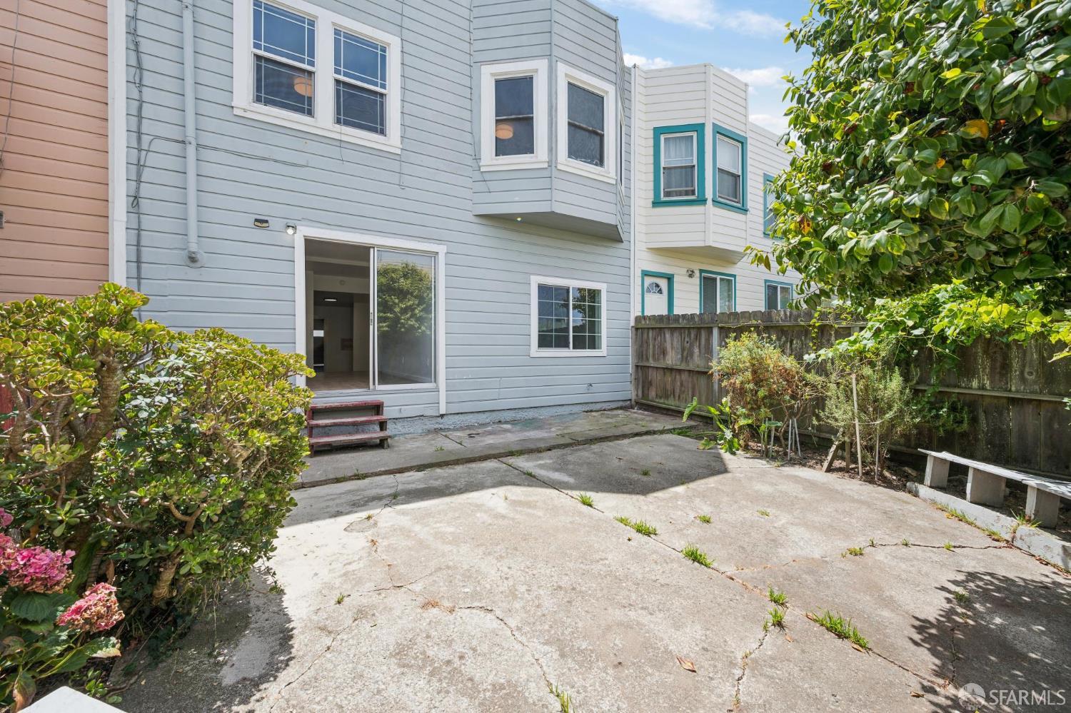 138 Irvington Street