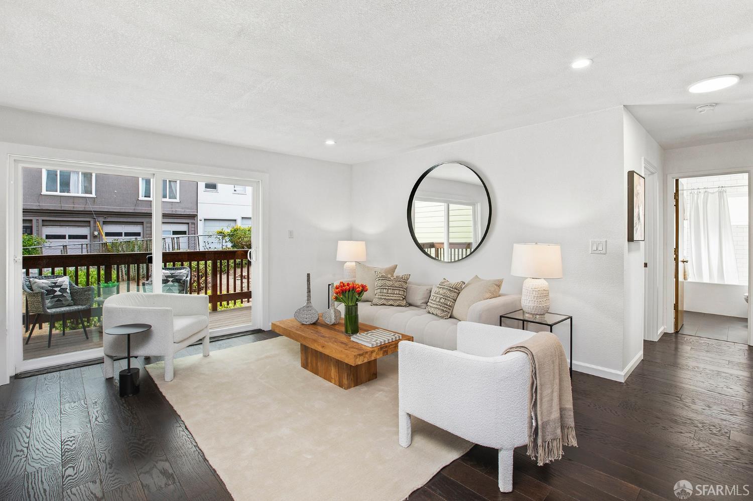 3239 Mission Street # 7