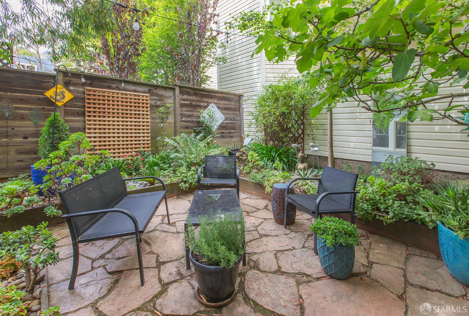 582 Douglass Street
