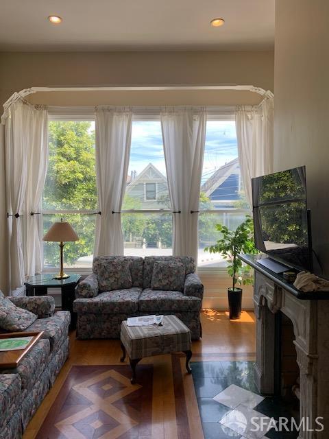 38-38 1/2 Whitney Street
