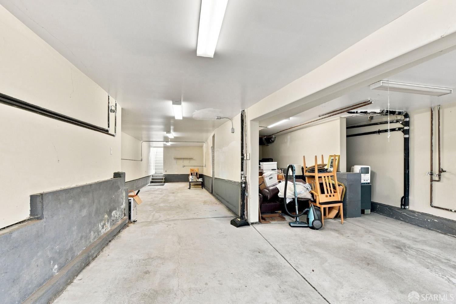 38-38 1/2 Whitney Street