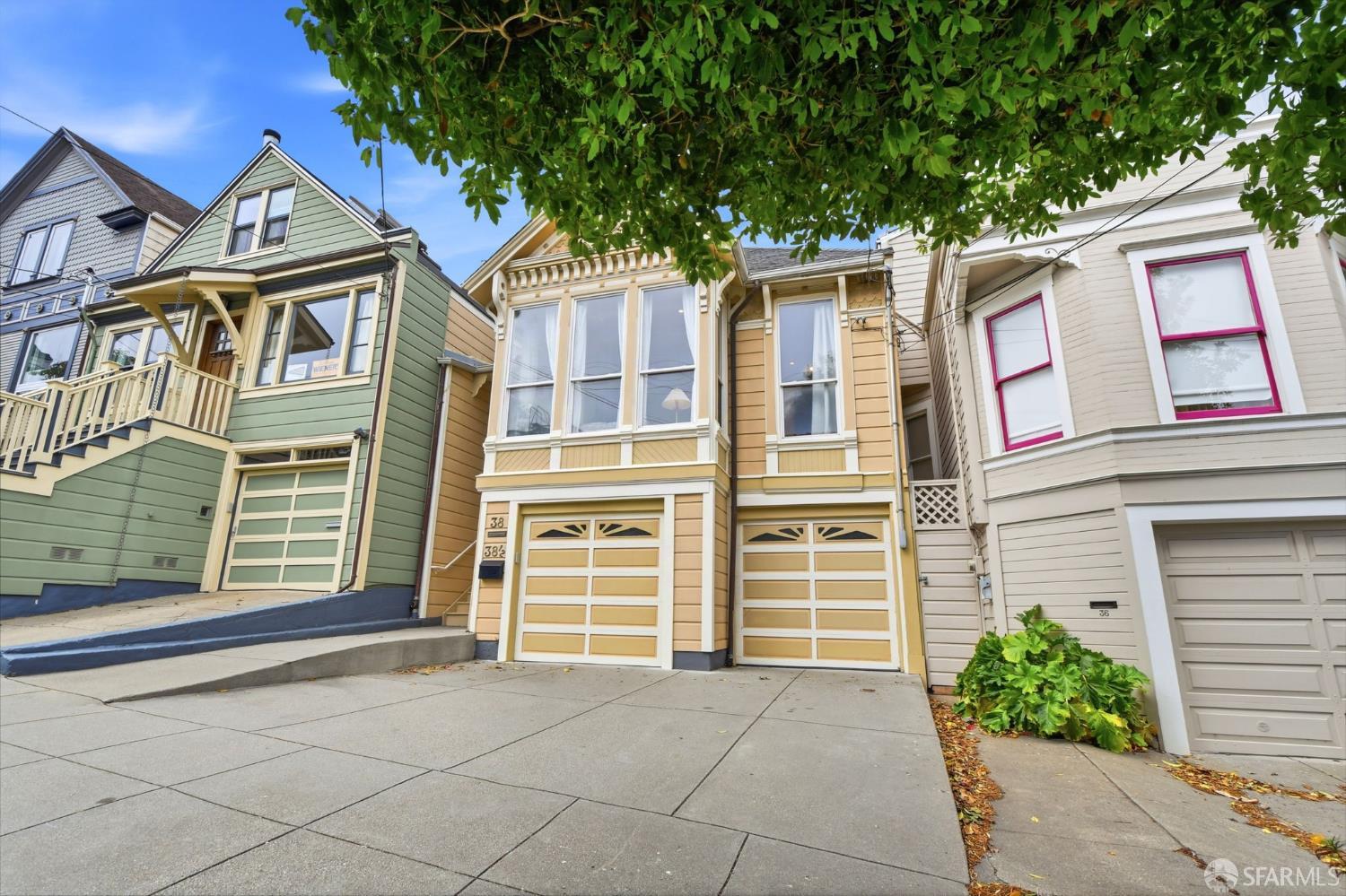 38-38 1/2 Whitney Street