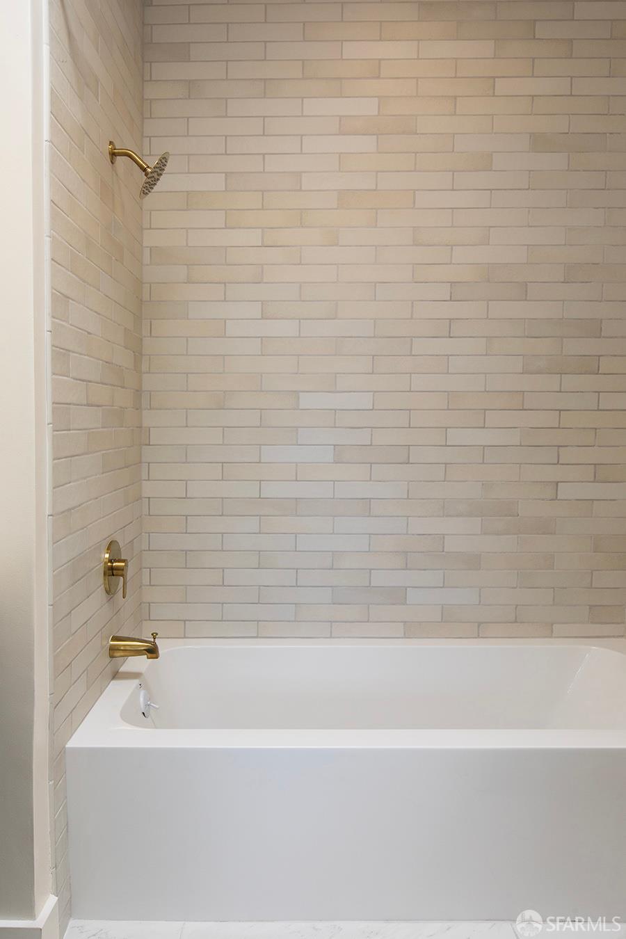 53 Wilder Street # 402