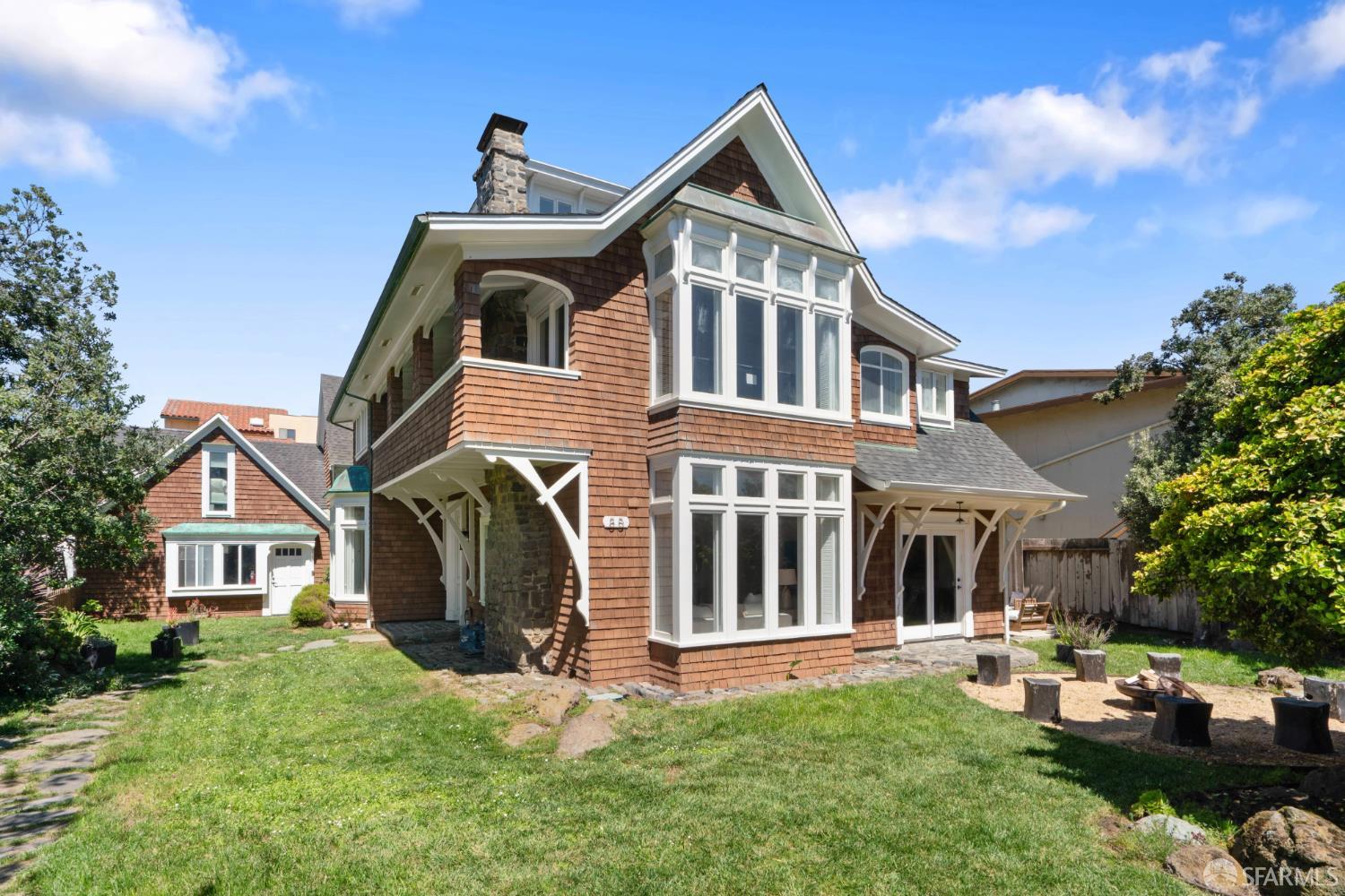 85 Clarendon Road