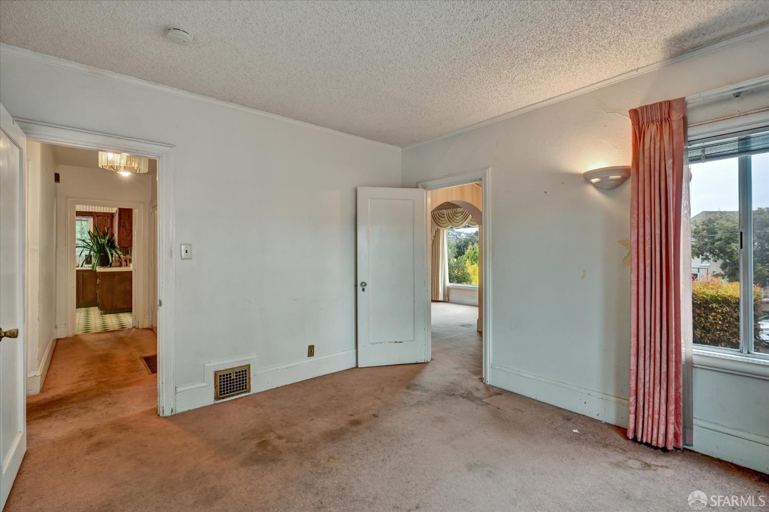 1363 Bates Road