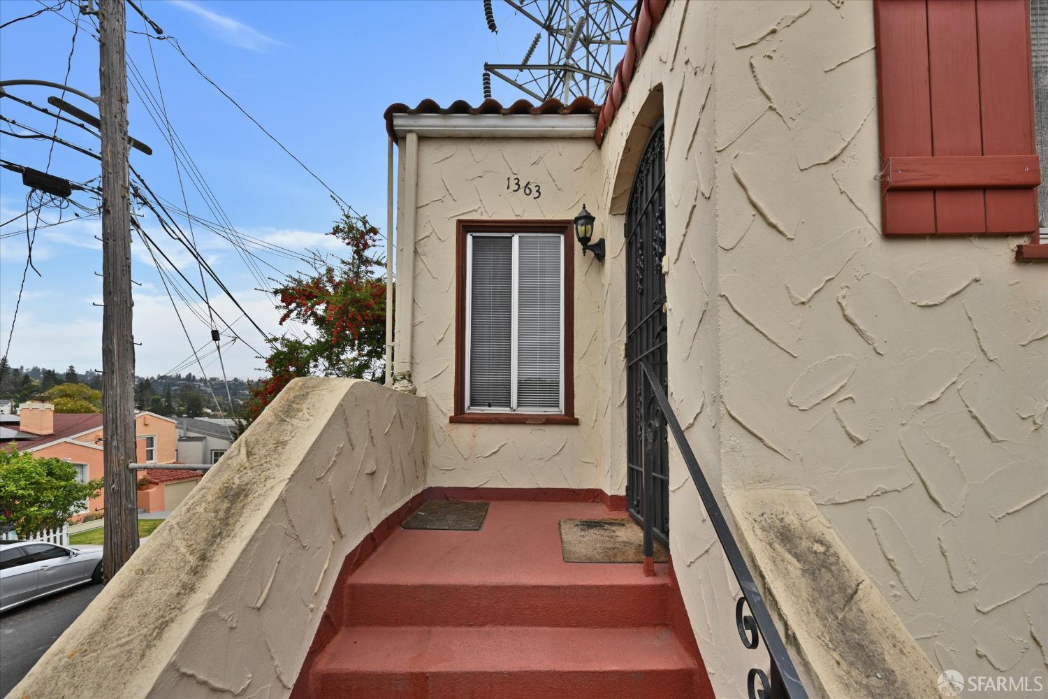 1363 Bates Road