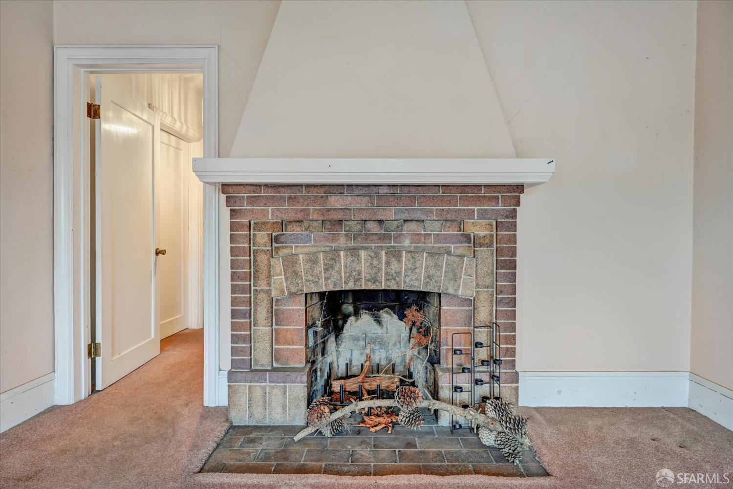 1363 Bates Road
