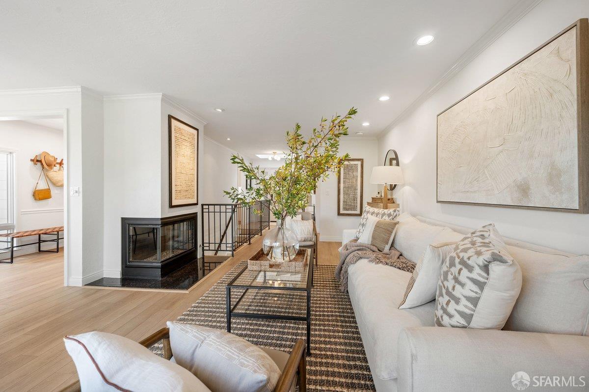 3346 Woodview Court