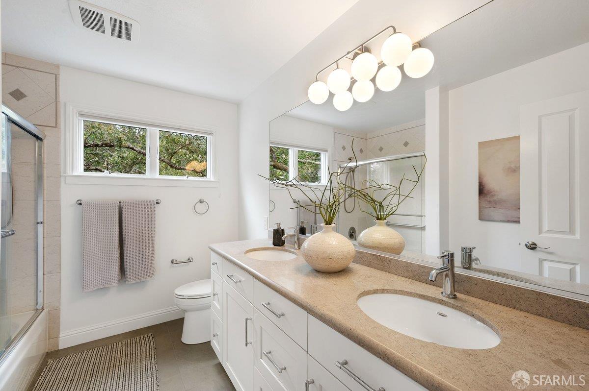 3346 Woodview Court