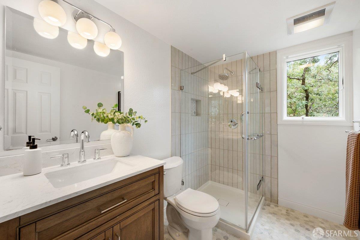 3346 Woodview Court
