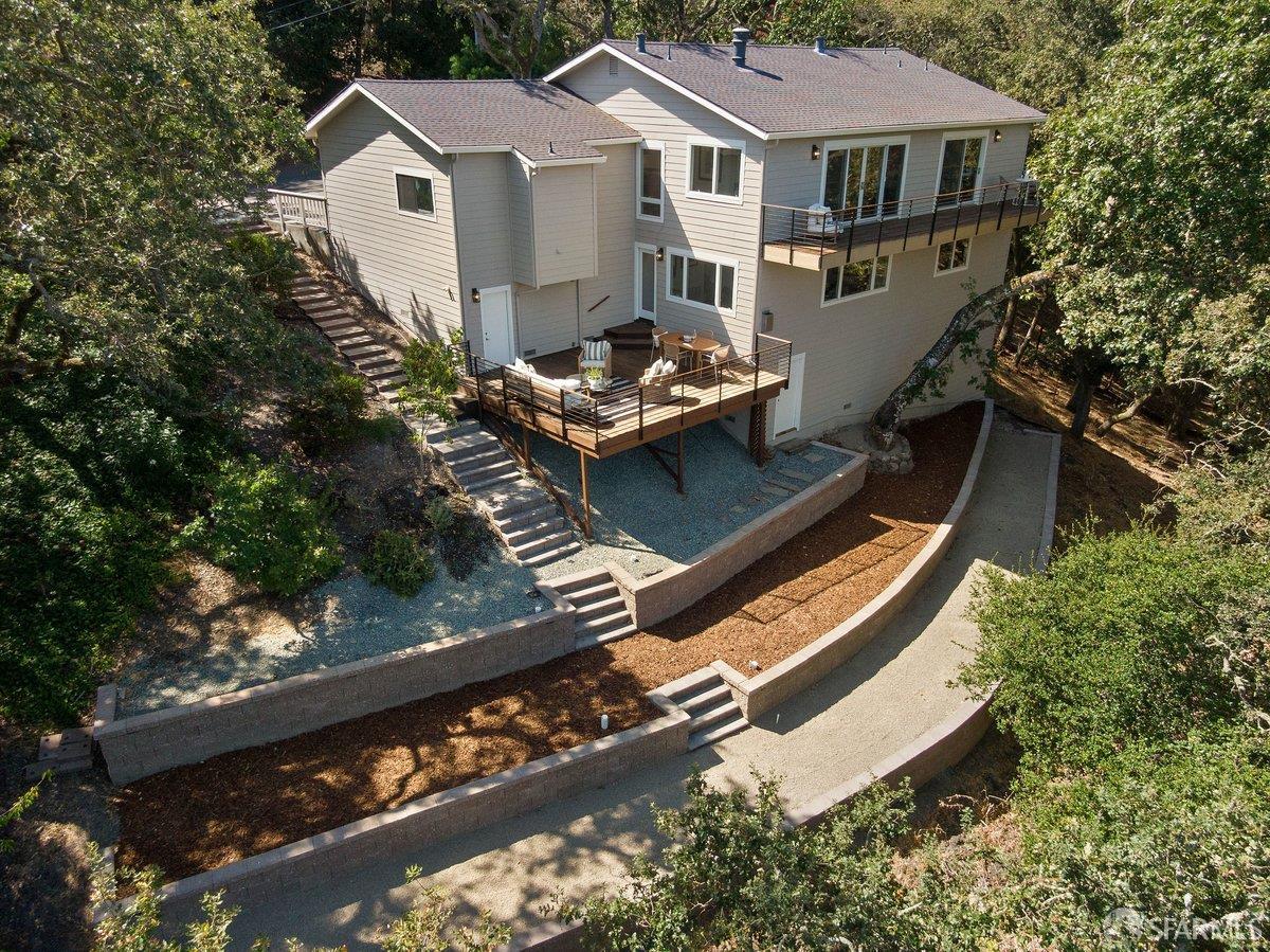 3346 Woodview Court