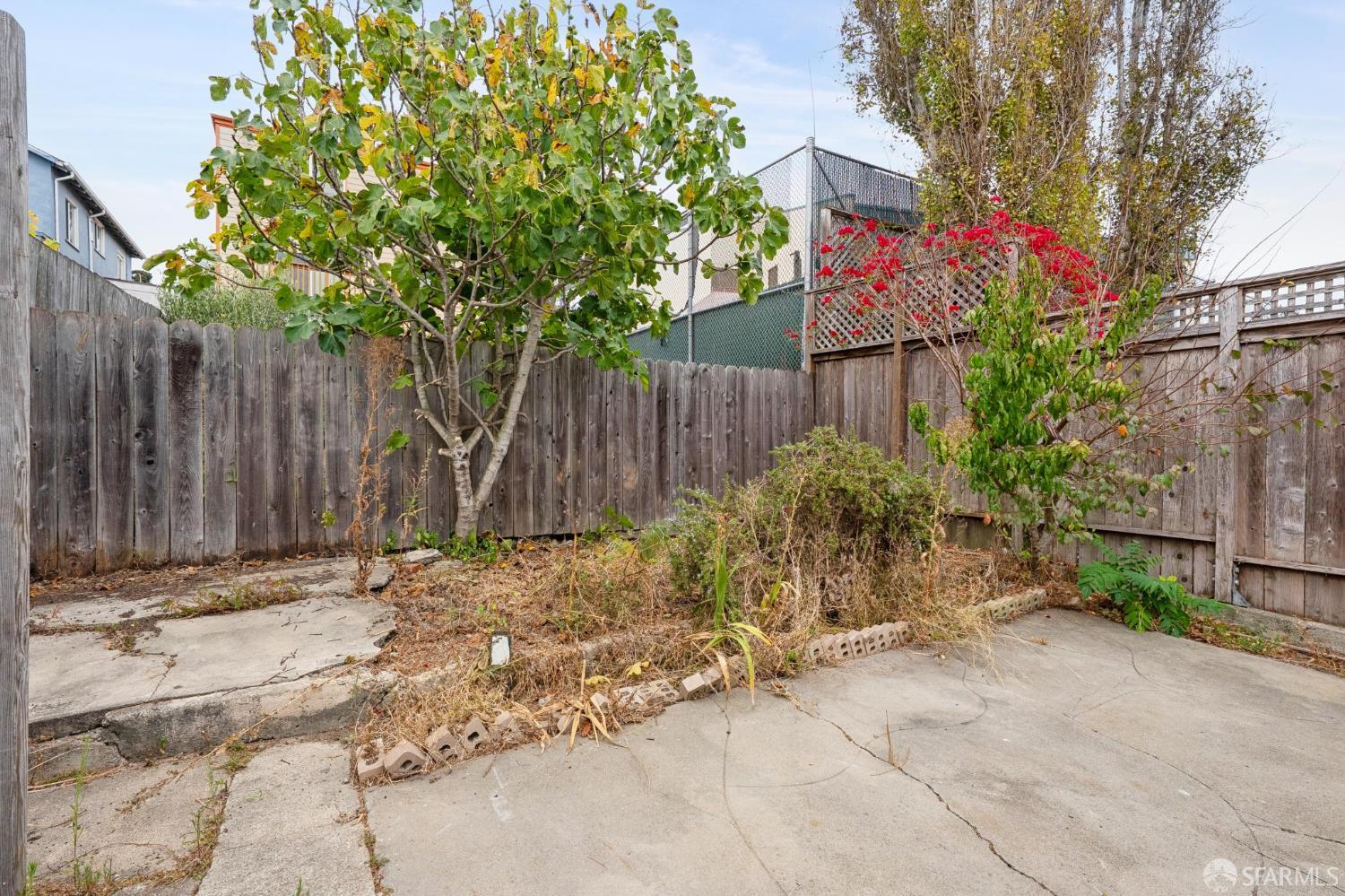 1362 Palou Avenue