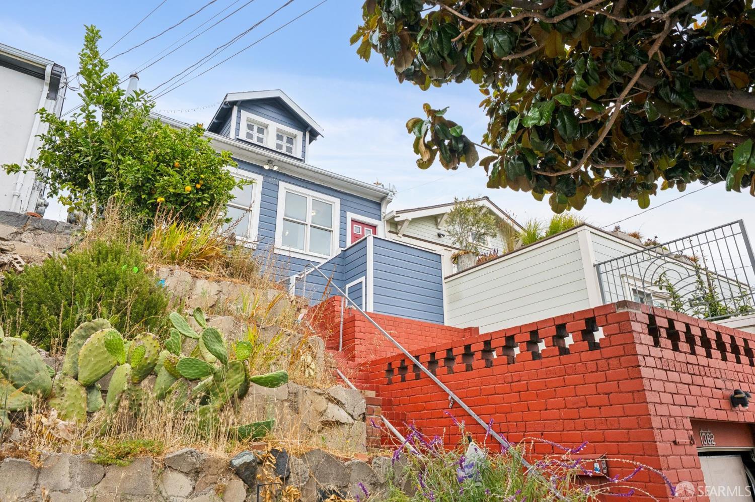 1362 Palou Avenue