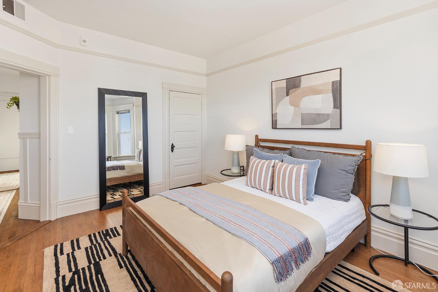 1263 Oak Street # 5
