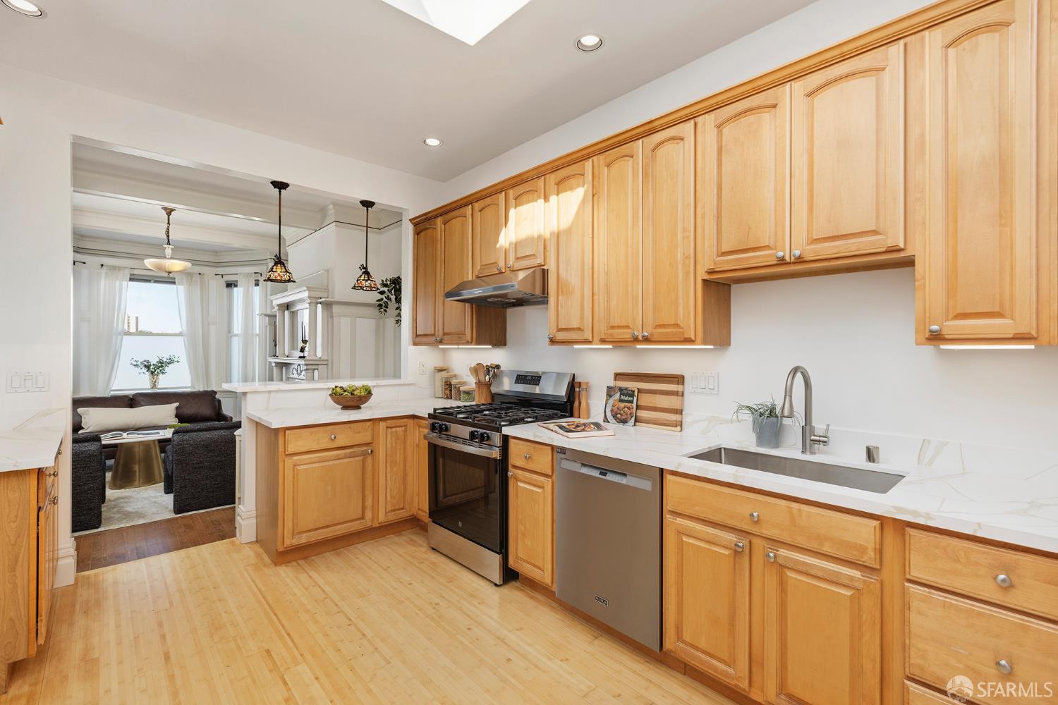 1263 Oak Street # 5