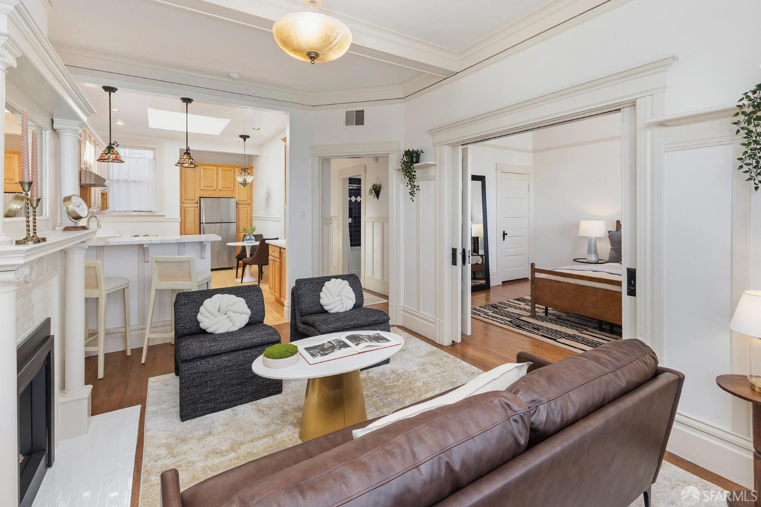 1263 Oak Street # 5