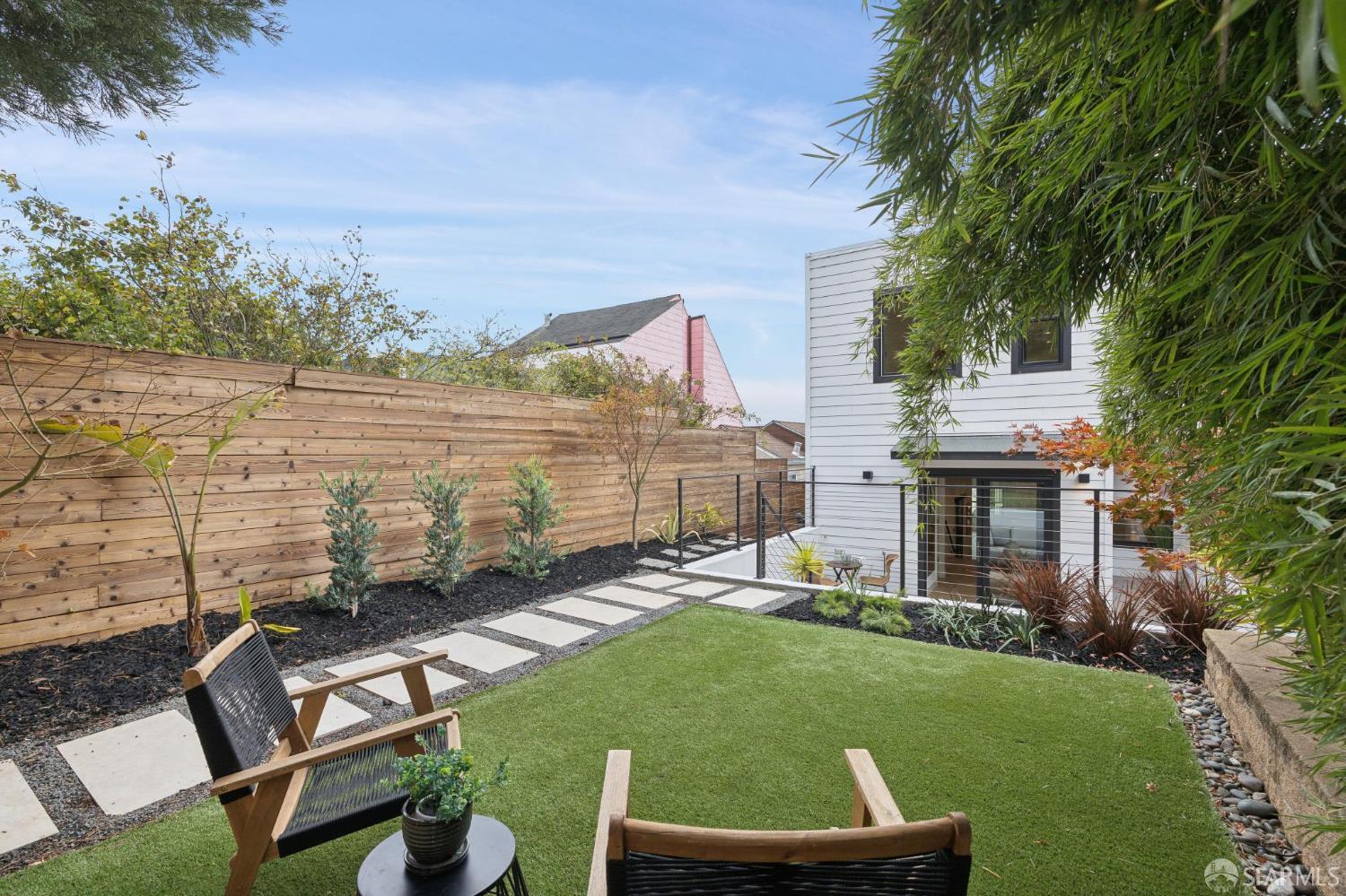 446 Chenery Street