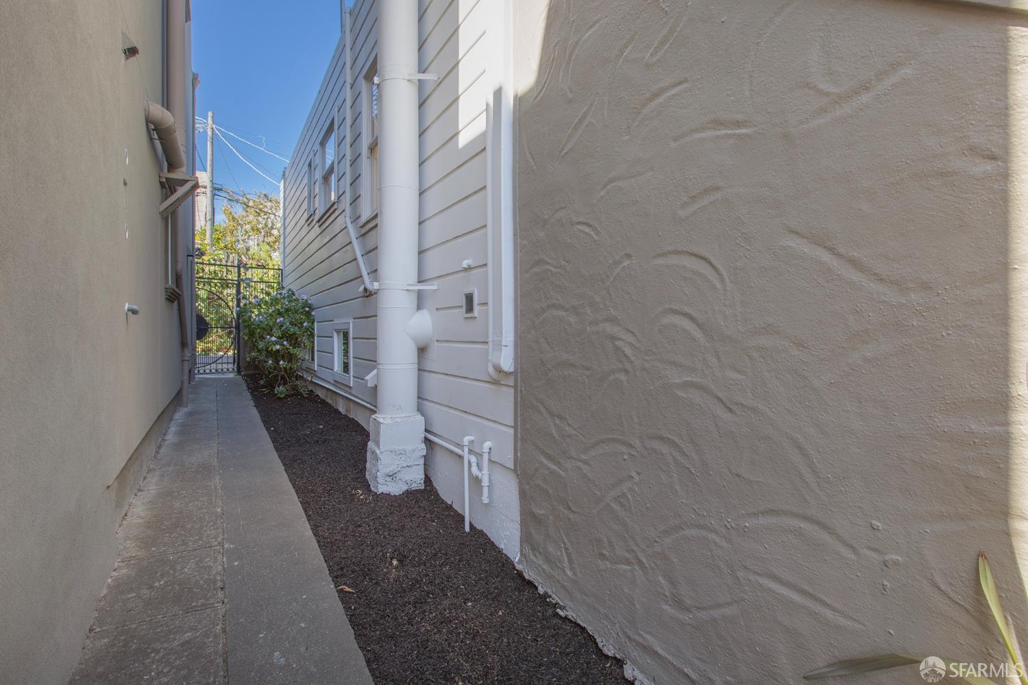 224 Bowdoin Street