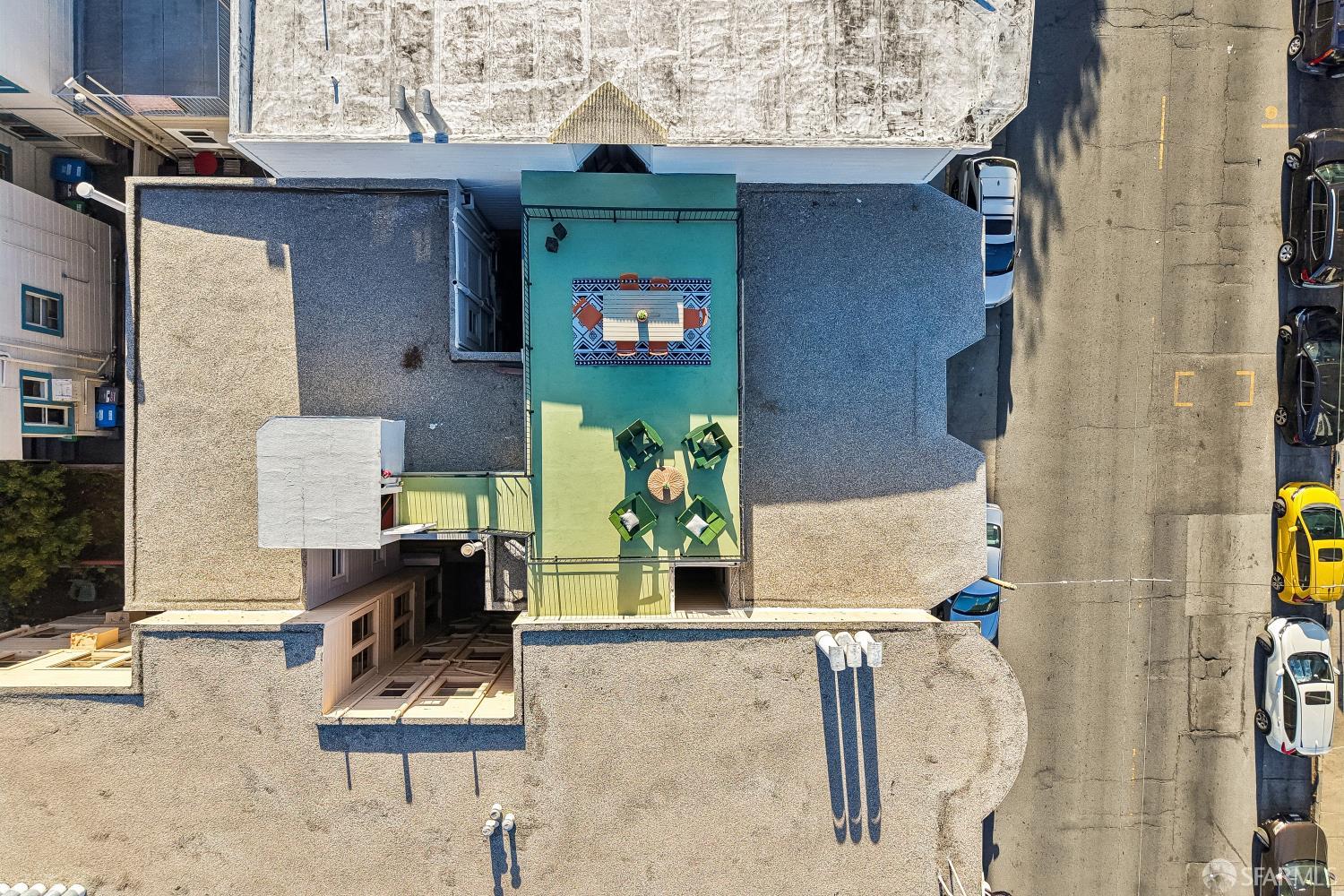 735 Union Street