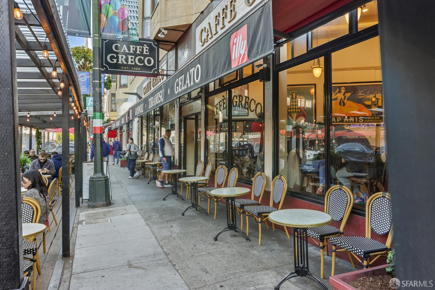 735 Union Street