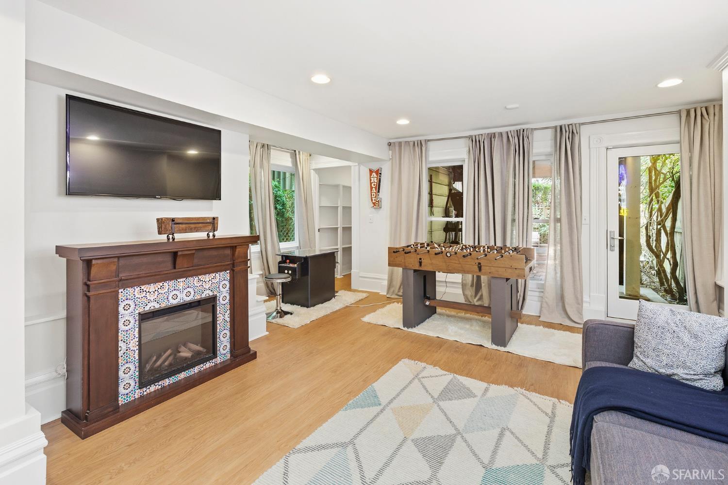 141 2nd Avenue