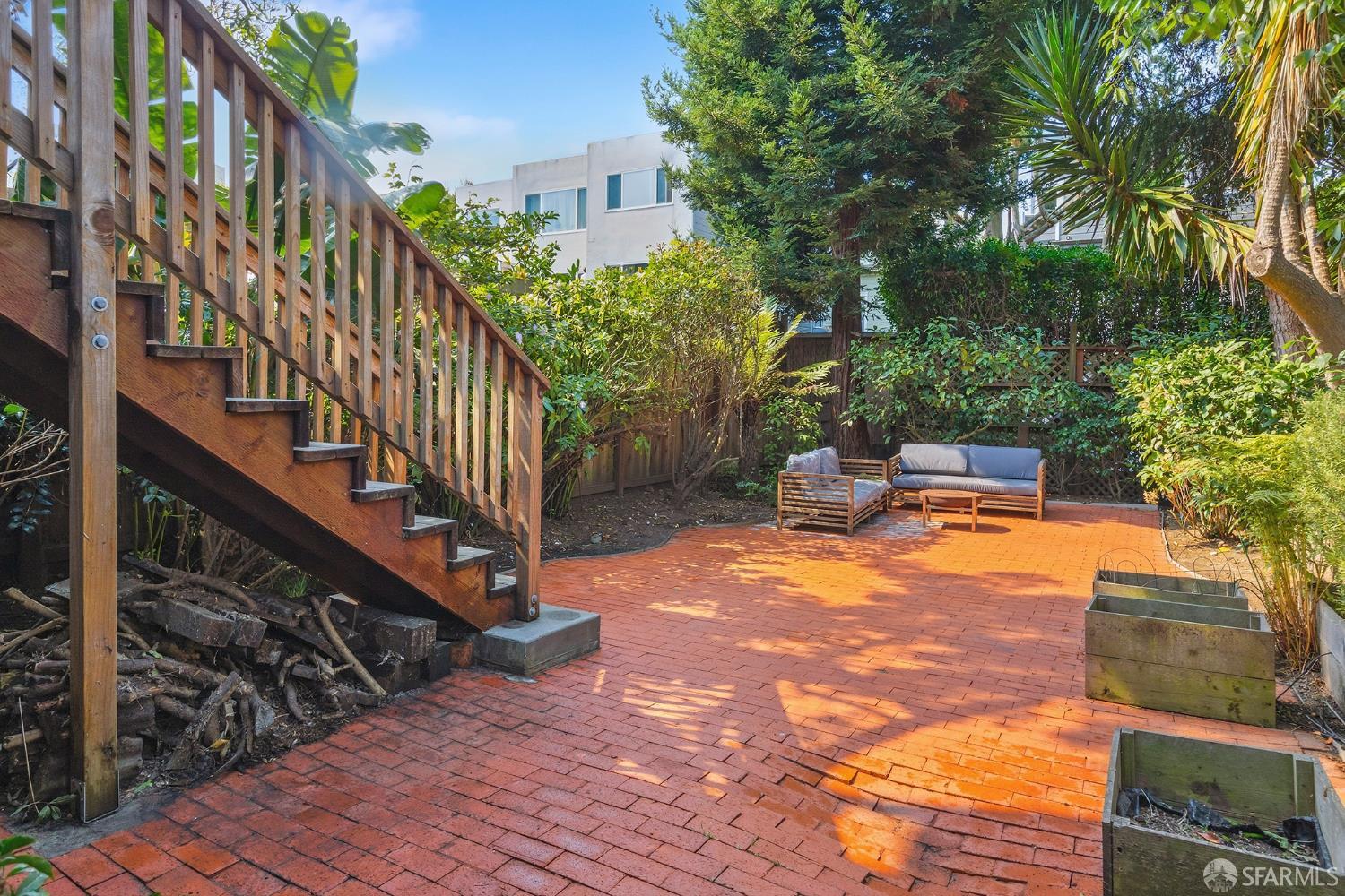 141 2nd Avenue