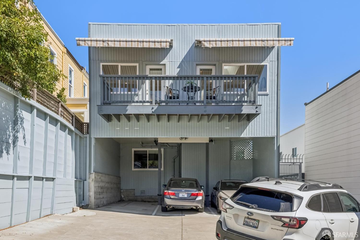 30 Fair Oaks Street