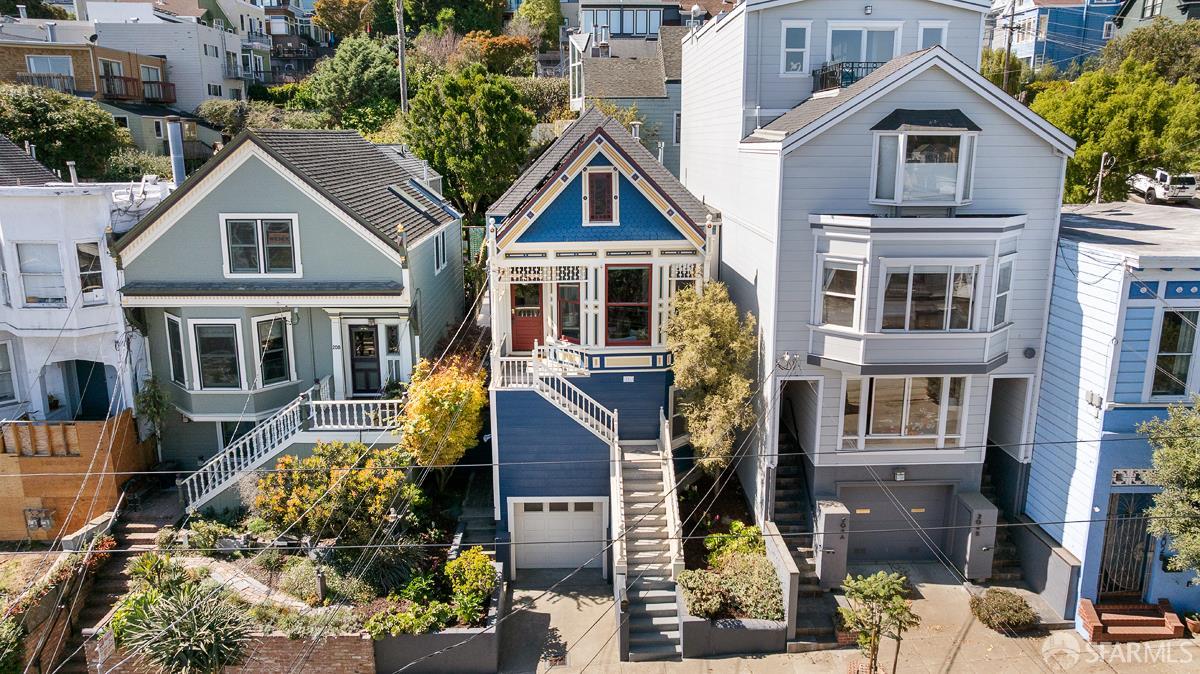 206 Hoffman Avenue