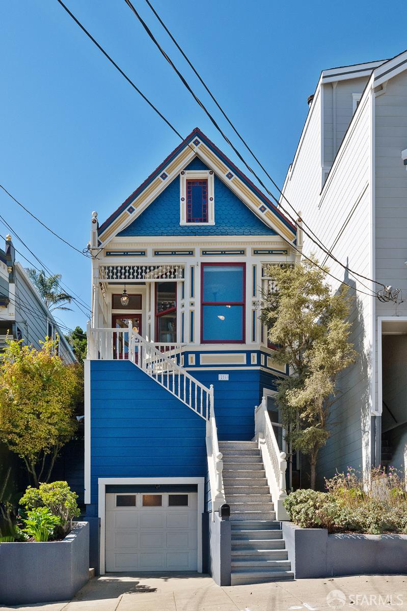 206 Hoffman Avenue