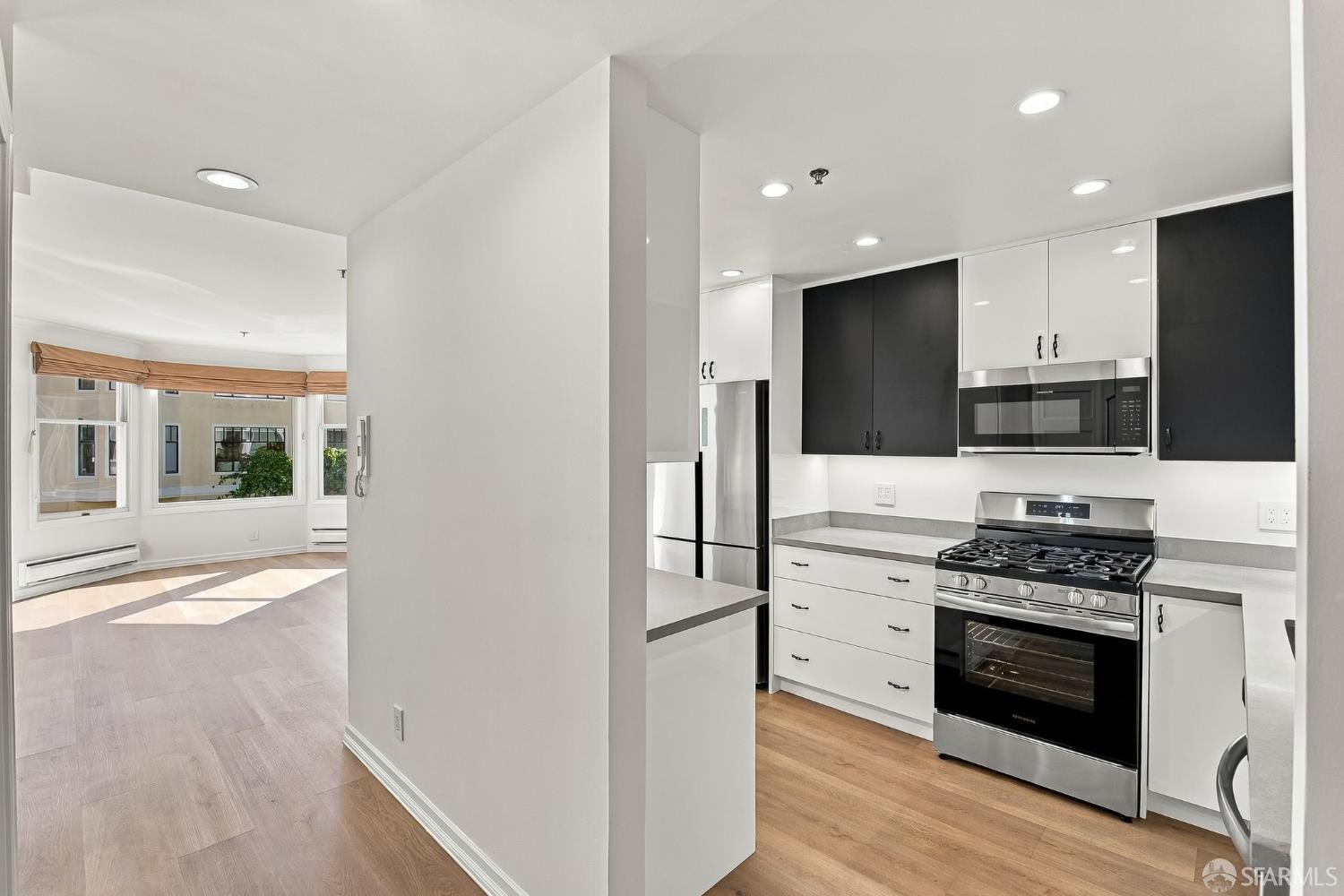 3701 Divisadero Street Unit: #103