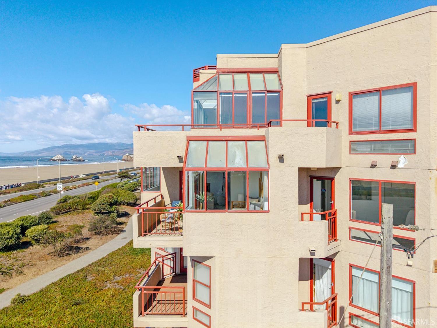 875 La Playa Street # 381