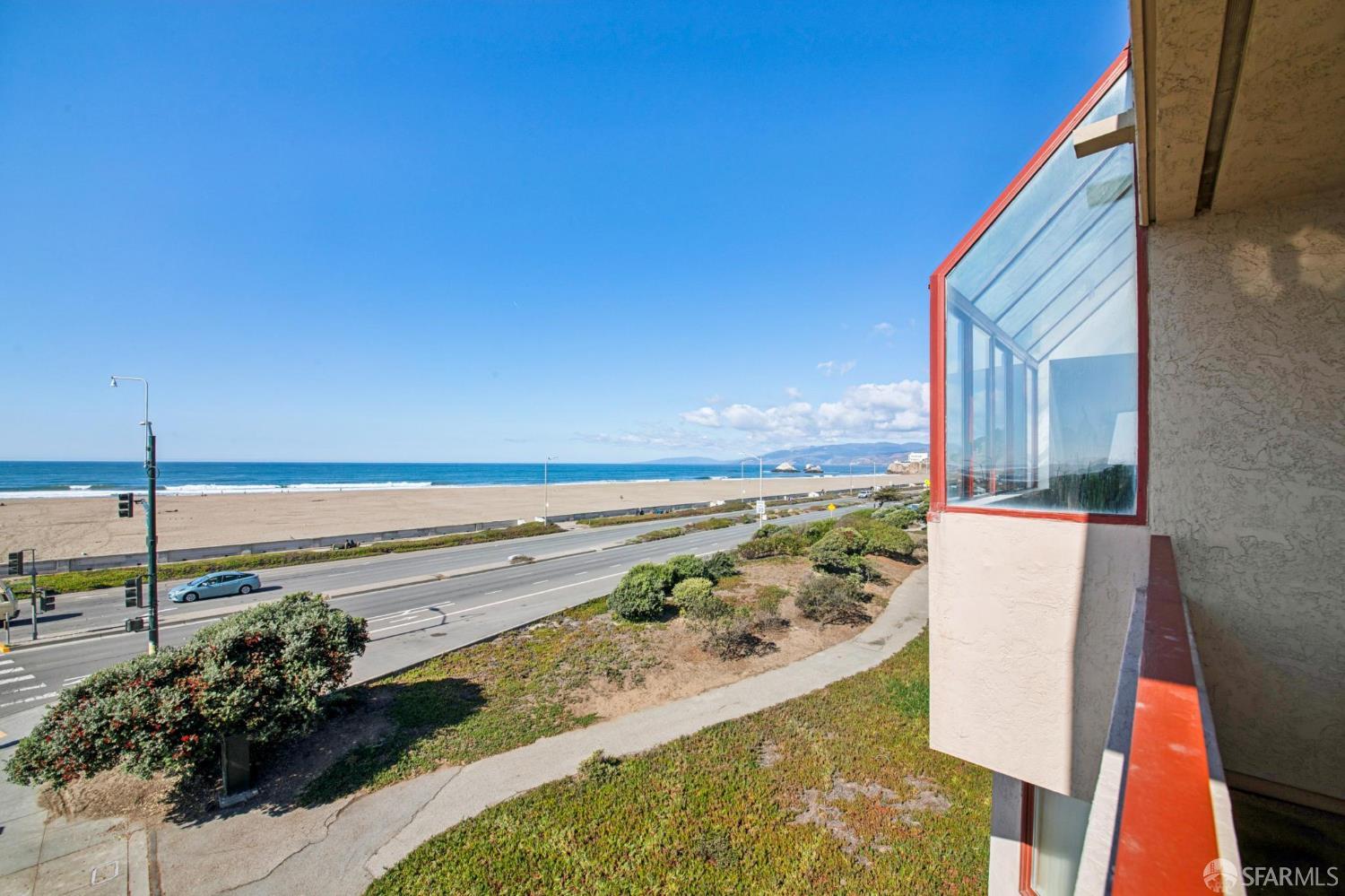 875 La Playa Street # 381