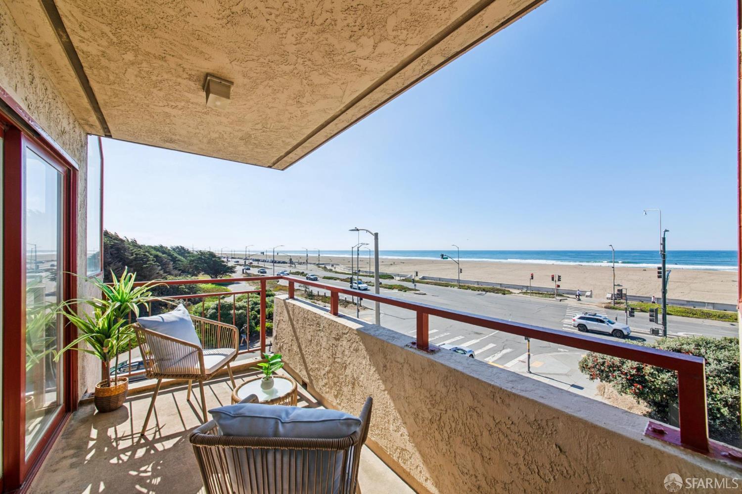 875 La Playa Street # 381