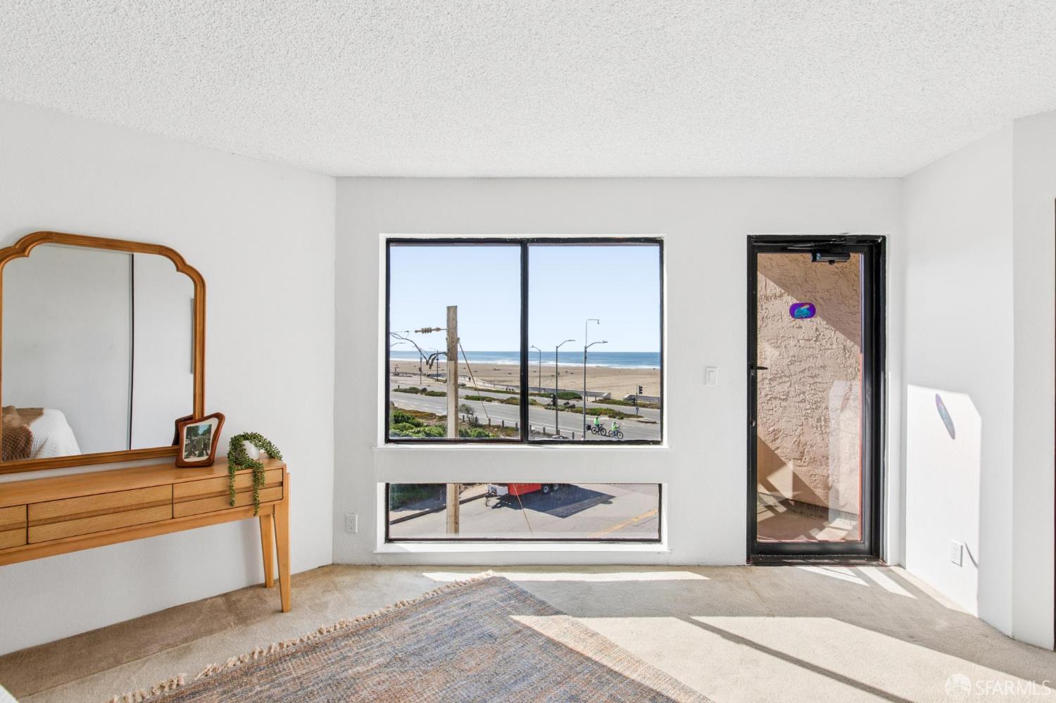 875 La Playa Street # 381