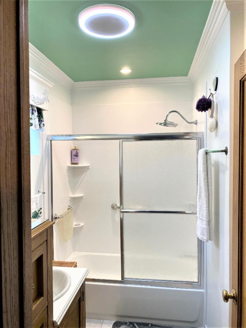 621 Mcclellan Avenue Studio