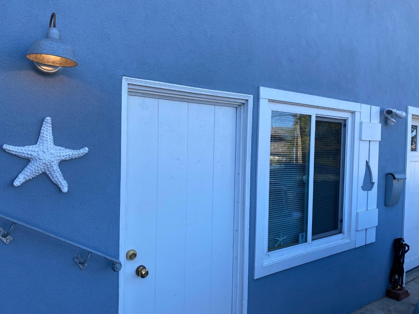 621 Mcclellan Avenue Studio