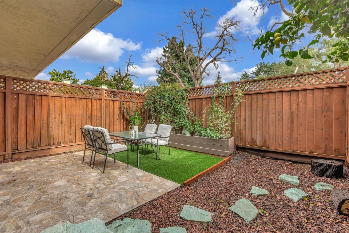 38 Devonshire Avenue 2