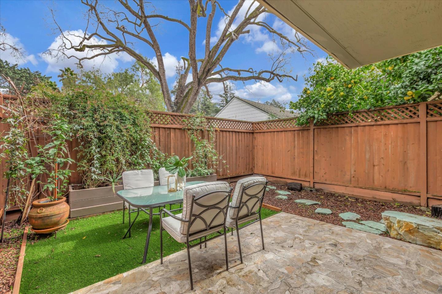 38 Devonshire Avenue 2