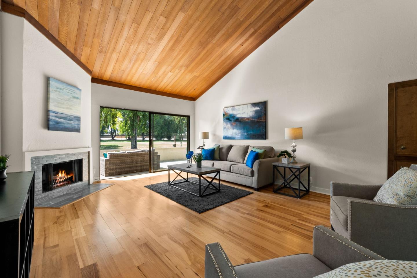 2475 Golf Links Circle 2475